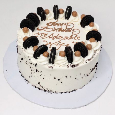 Cookies and Cream -8 inches